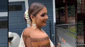 Viral: Only mehndi in place of blouse with sari! Netizens are amazed by Shaukhini's bold outfit Viral: Only mehndi in place of blouse with sari! Netizens are amazed by Shaukhini's bold outfit