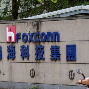 iPhone Maker Foxconn's Unit Near Chennai To Stay Shut This Week: Report iPhone Maker Foxconn's Unit Near Chennai To Stay Shut This Week: Report
