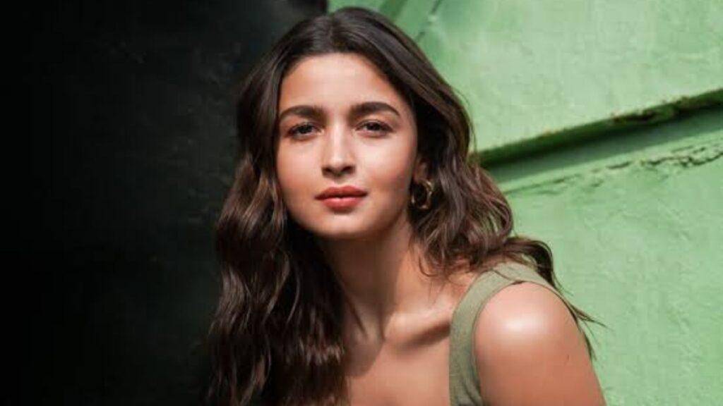 Alia Bhatt Phone Number | Contact Number | WhatsApp Number | Email Address | House Address
