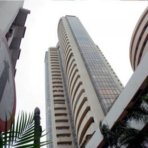 Sensex Top 10 Companies Market Capitalization Reduced By 2.35 Lakh Crore Rupees Last Week